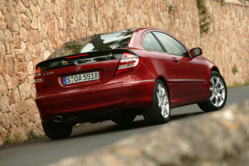 C 320 Sportcoupé / CL 203 E 32, 2004 - 2005