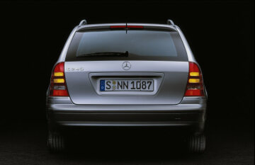 C 240 station wagon / S 203 E 26, 2001 - 2004