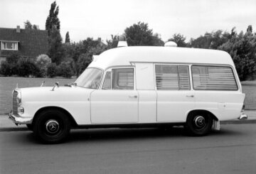 230 Fahrgestell mit verlängertem Radstand / W 110 B III, 1965 - 1968