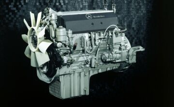 Mercedes-Benz engines for Freightliner