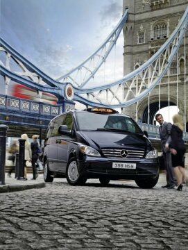Mercedes-Benz Vito als London Taxi präsentiert
