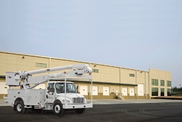 Freightliner zeigt Prototyp mit Hybridantrieb