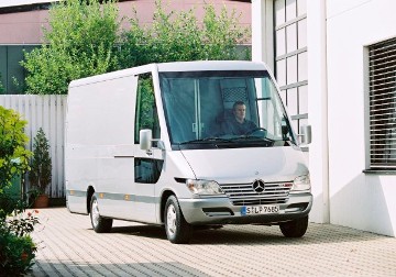 Mercedes-Benz Alu-Sprinter-Studie eines Leichtbau-Transporters für den Verteilerverkehr