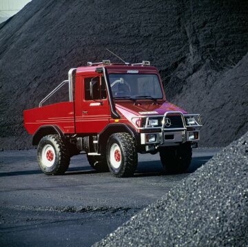 The "Funmog" U 90, concept car of an off-road-capable leisure vehicle based on the Unimog, 1994.