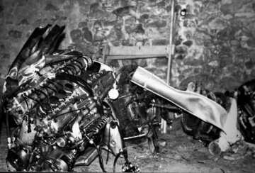 24-Stundenrennen von Le Mans, 11. Juni 1955. Mercedes-Benz Rennsportwagen 300 SLR. Der Motor des Unglückswagen, mit dem Pierre Levegh ums Leben kam.