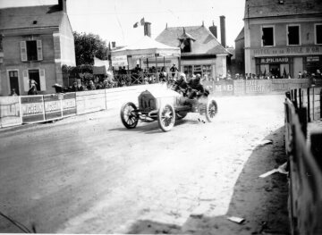 Großer Preis von Frankreich (La Sarthe), 26. - 27.06.1906. Vincenzo Florio (Startnummer 6C) mit einem 120 PS Mercedes Rennwagen.