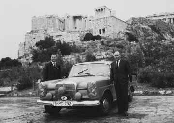 XI. Rally Acropolis of 16 - 19 May, 1963. The winning team in the overall classification and in the class: Eugen Böhringer/Rolf Knoll (start number 41) on Mercedes-Benz 300 SE touring car.