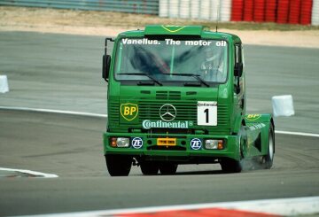 Truck Race, 1994. Steve Parrish / Atkins team (start number 1) with an Mercedes-Benz 1834 race truck.