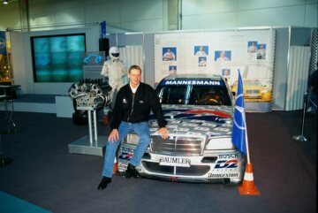 Bernd Mayländer mit einem AMG Mercedes C-Klasse Rennsport-Tourenwagen auf der ATP WM, 1996.