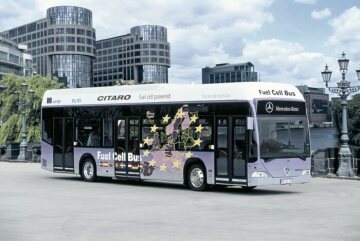 Mercedes-Benz Citaro O 530,
Linienbus mit Brennstoffzellen-Antrieb, 2003