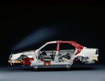Mercedes-Benz W 202
safety body
