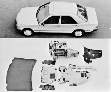 International Motor Show, Frankfurt, Top: The new Mercedes-Benz 190 D with complete engine encapsulation is the quietest diesel car on the market. Below: 2 1- 4-cylinder engine