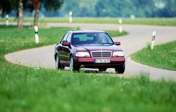 Mercedes-Benz C-Klasse-Limousine der Baureihe 202.