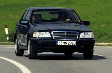 Mercedes-Benz C-Klasse-Limousine der Baureihe 202