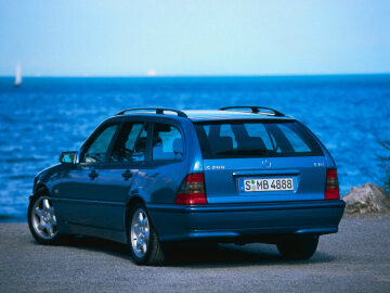 Mercedes-Benz C 200 CDI 
estate, 202 series