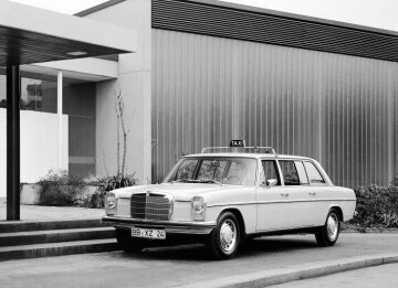 Mercedes-Benz Taxi 220 D long and 230 long, 1968