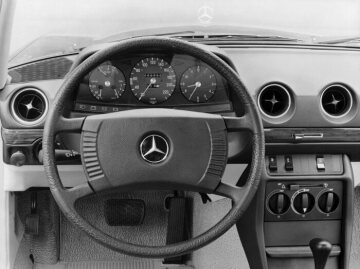 Mercedes-Benz 280 / 280 E Limousine, 1975 - 1985. Armaturen