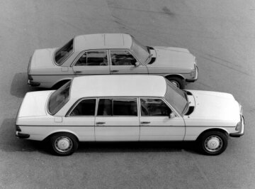 Mercedes-Benz 123 series
saloon, 1977
7-8 seats compared long- versus short-version