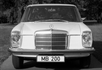 Mercedes-Benz 200
aus den Jahren 1967 - 1973