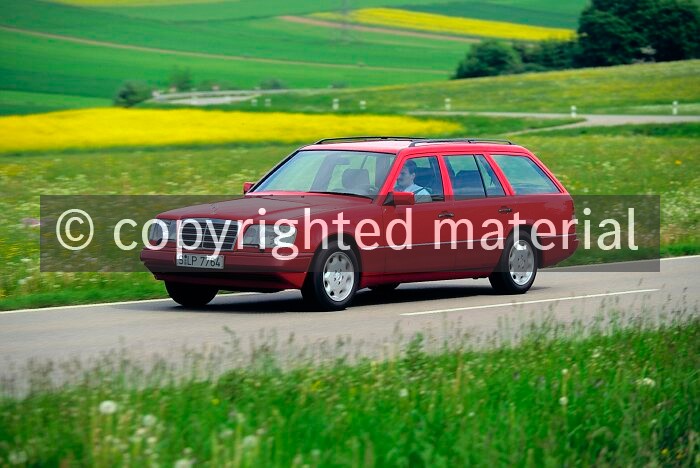 E 250 Turbodiesel station wagon