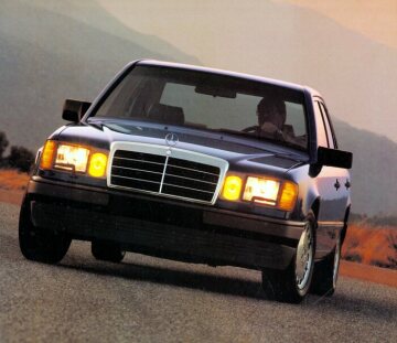 Mercedes-Benz Typ 300 D Turbo saloon, W 124
US-Version, model year 1986.