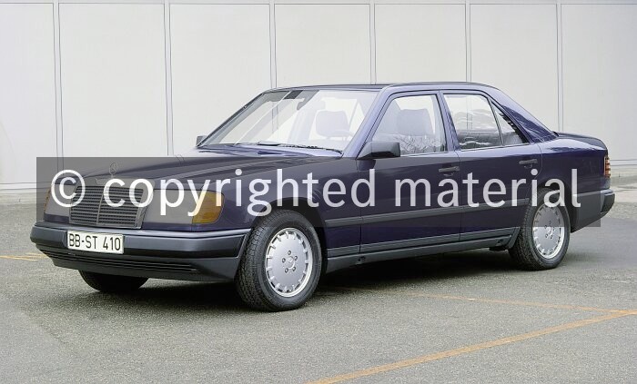 84F172 Limousine - W 124