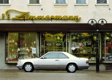 Mercedes-Benz Typ E 200 Coupé, Baureihe 124