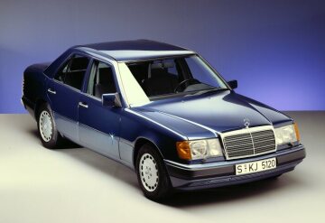 Mercedes-Benz saloon, 124 series, 1989