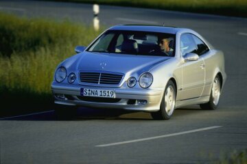 Mercedes-Benz CLK 320, Baureihe C 208