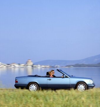 Mercedes-Benz E-Klasse-Cabriolet der Baureihe 124