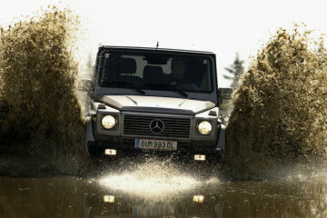 Mercedes-Benz G-Class, with the G-Class from Vienna to Graz, 2004