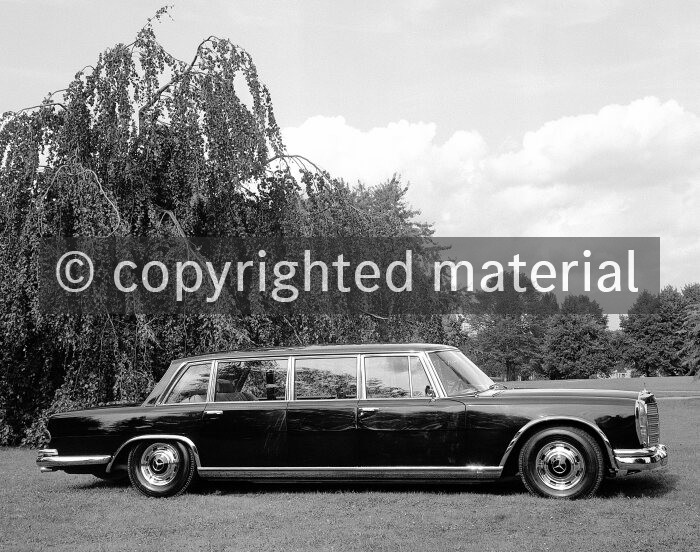 63136-11 Mercedes-Benz 600 Pullman