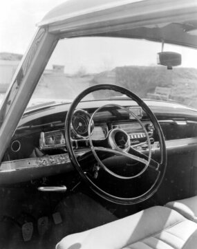 Mercedes-Benz 300 Limousine, W 186
1951 - 1954