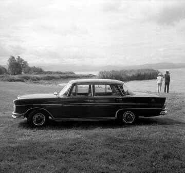 Mercedes-Benz 300 SE Limousine
"Heckflossen-Mercedes" 
1961-1965
(Langenargen am Bodensee)