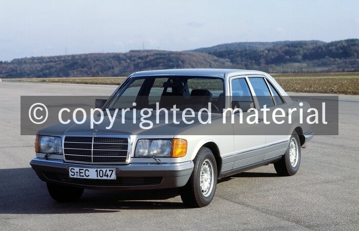 80F88 Mercedes-Benz 500 SEL