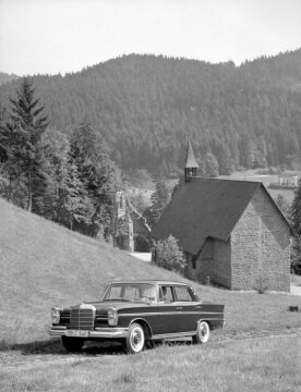 Mercedes-Benz 300 SE
"Heckflossen-Mercedes", 1961 - 1965