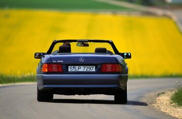 Mercedes-Benz SL 320, 129 series, trunk lid with type designation