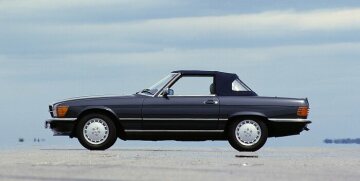 Mercedes-Benz 500 SL
Roadster, R 107 series 
1985