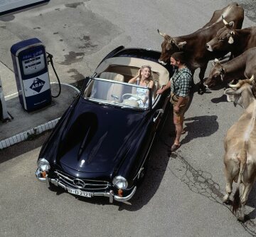 Oldtimer of the year, Classic Calendar 1996. Mercedes-Benz Type 190 SL Roadster, year of construction 1955-1963.