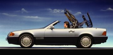 Mercedes-Benz SL, 129 series, Demonstration of electrical soft top mechanism, opening (or closing) within 30 seconds