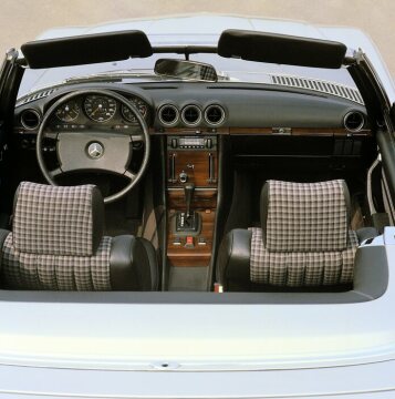 Mercedes-Benz 380 SL
Roadster, 107 series