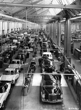 Werk Sindelfingen, Produktion
Montagebänder - Sportwagen 
Mercedes-Benz 230 SL und 600 Limousine
1964