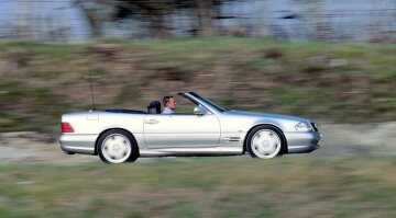 Mercedes-Benz SL 73 AMG, 129 series. In 1999, AMG presents the most powerful of its road vehicles up to this time with 386 kW/525 hp performance and 7,3 liters total displacement to be the unrivalled leader in the exclusive segment of open super sports cars. The SL 73 AMG accelerates in 4.8 seconds to 100 km/h (62 mph) and to a maximum speed of 250 km/h, at special customer demand up to 300 km/h (155 or 186 mph)