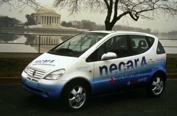 NECAR 4, ein Brennstoffzellen-Auto auf Basis der Mercedes-Benz A-Klasse