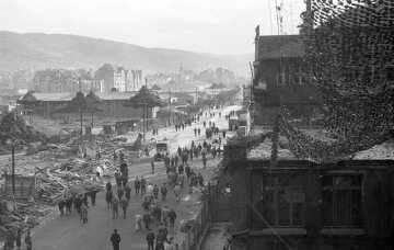 The Untertürkheim plant is the target of a British night-time air raid on November 26, 1943.