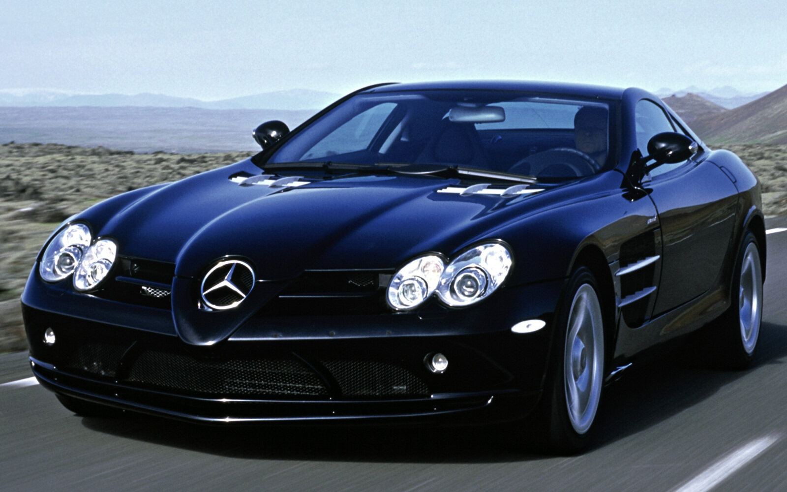 PKW4631 199 series SLR McLaren High Performance Sports Car, 2004 - 2009