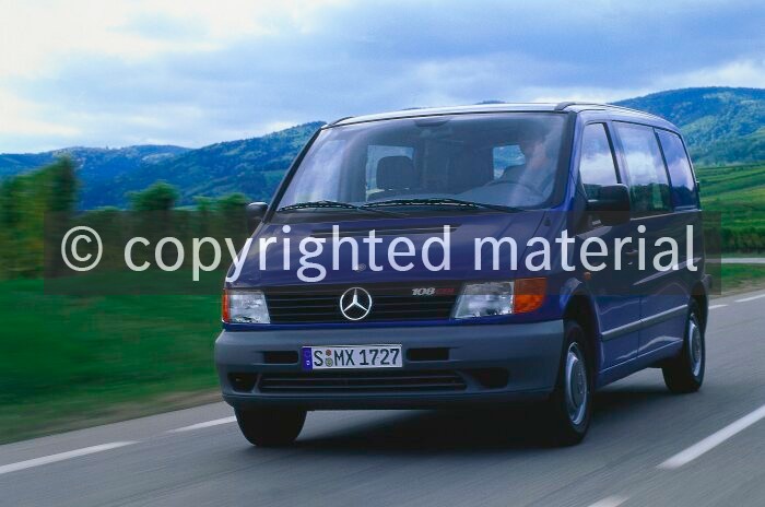 A98F7121 Mercedes-Benz 108 CDI