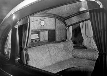 Mercedes-Benz OP 3750 (L 64), Salon- und Konferenzomnibus der Reichspost mit OM 67/3-Dieselmotor, Leichtstahlaufbau Werk Gaggenau