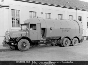 Mercedes-Benz L 8500 (N 56), Kuka-Großmüllwagen der Berliner Müllabfuhr AG mit OM 5 S-Dieselmotor, 8,5 to Nutzlast