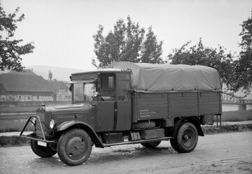 Mercedes-Benz L 2, Reichswehr-Mannschaftswagen mit M 26-Benzinmotor, 4 to Nutzlast